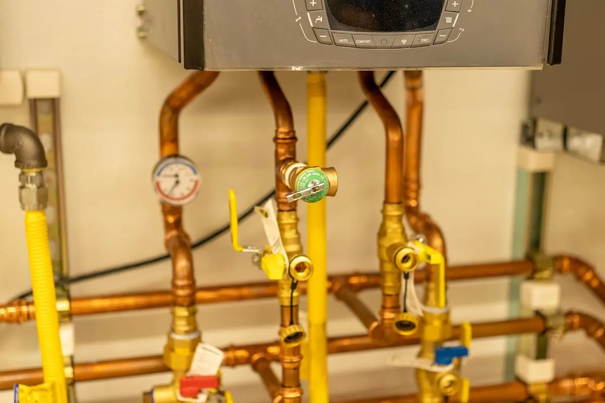 Licensed technician providing Pipe Repair for a homeowner in Weslaco